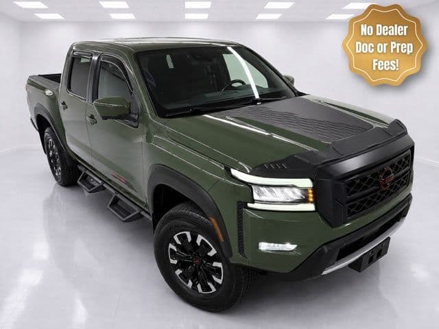 2023 Nissan Frontier PRO-4X — photo 1 of 34