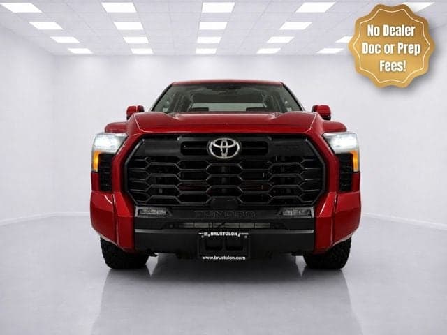 2024 Toyota Tundra SR5 — photo 1 of 33