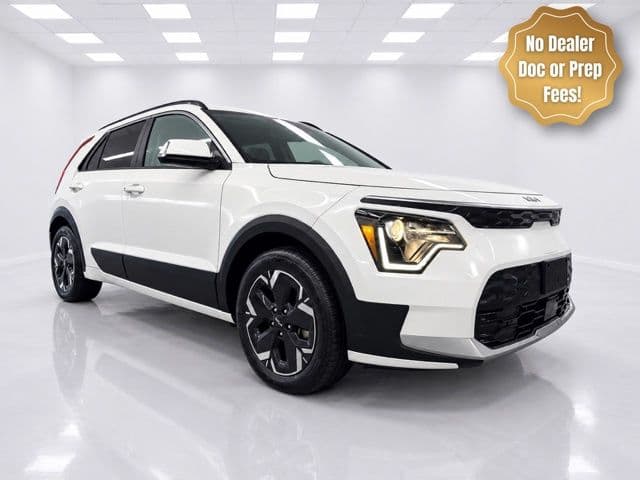 2023 Kia Niro EV Wind — photo 1 of 41