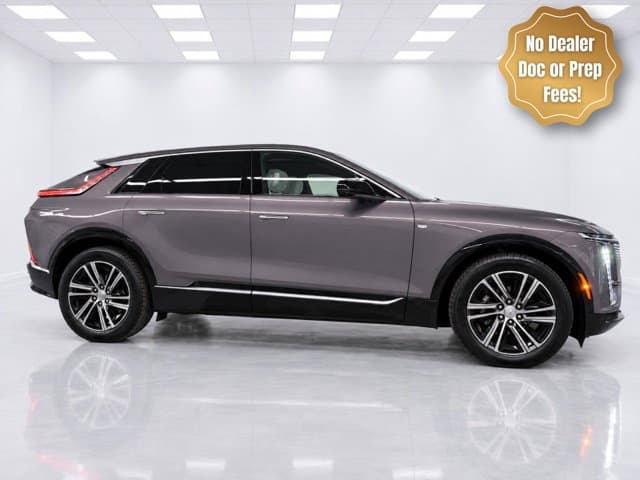 2025 Cadillac LYRIQ Base — photo 1 of 45