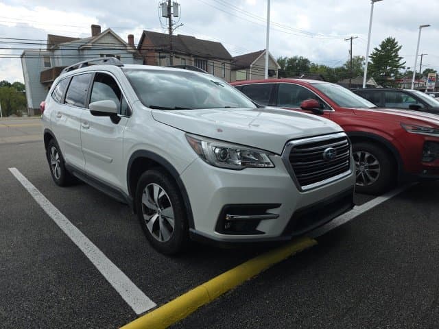 2020 Subaru Ascent Premium — photo 1 of 5