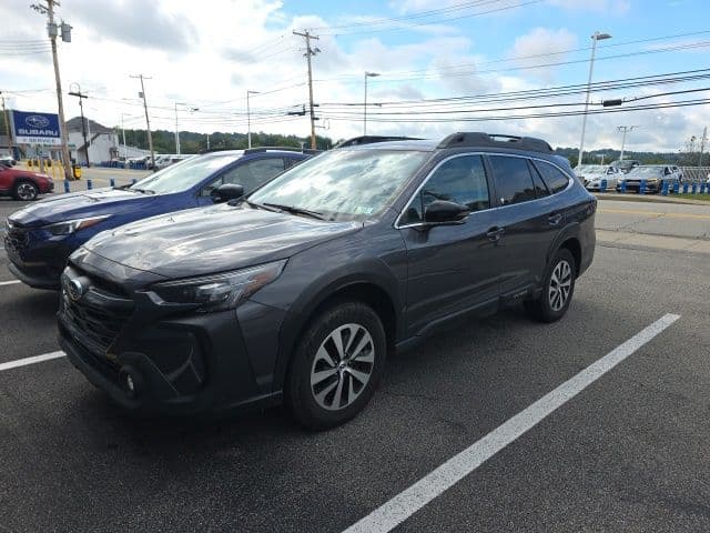2024 Subaru Outback Premium — photo 1 of 5