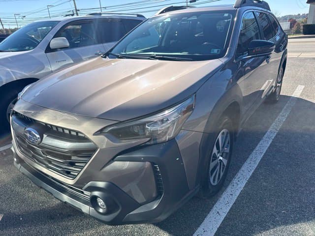 2024 Subaru Outback Premium — photo 1 of 5