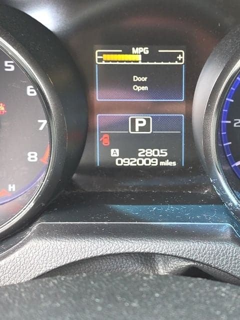 2016 Subaru Legacy 2.5i Premium — photo 1 of 5