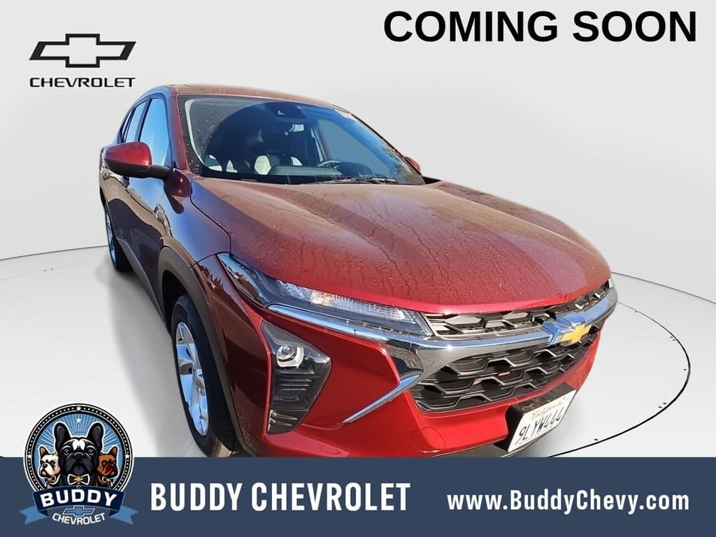 2024 Chevrolet Trax LS — photo 1 of 7