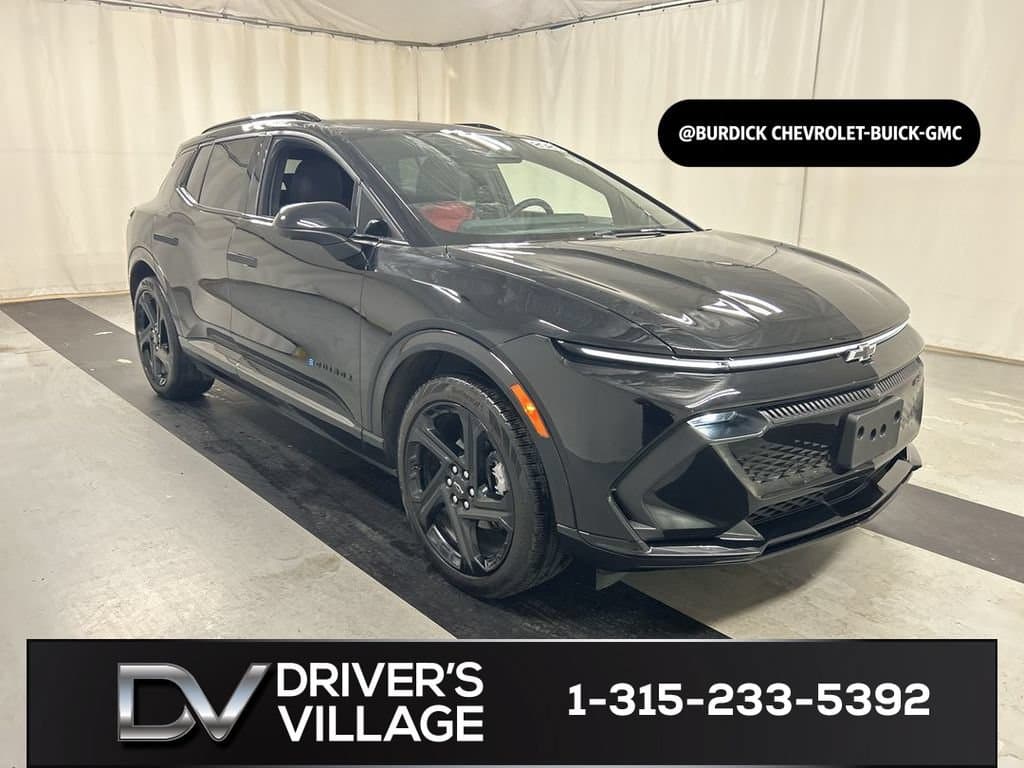 2025 Chevrolet Equinox EV RS — photo 1 of 23