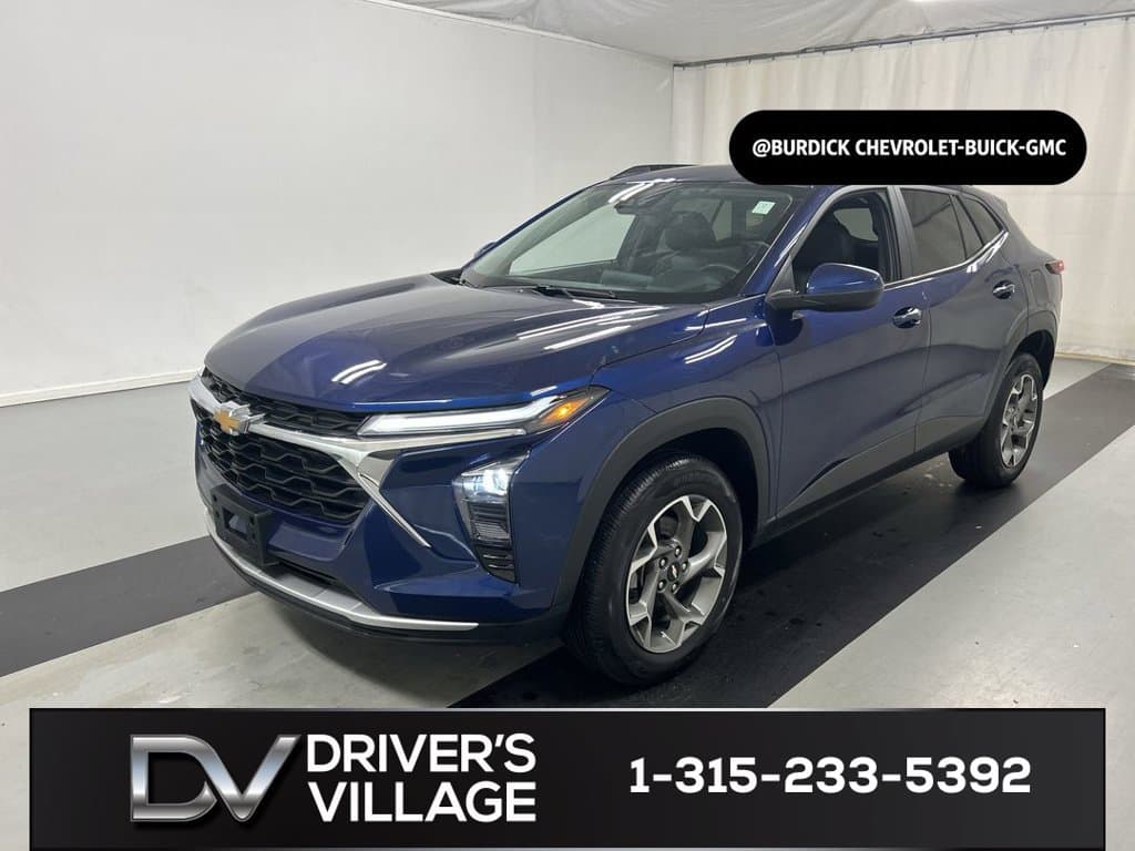 2024 Chevrolet Trax LT — photo 1 of 23