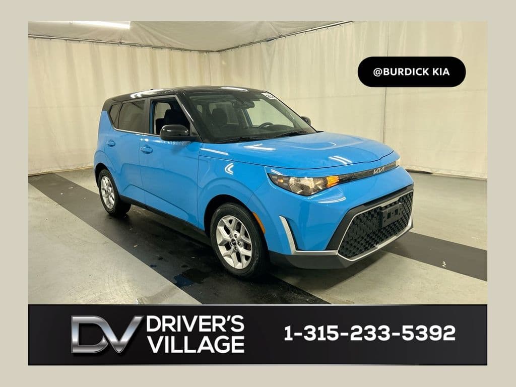 2023 Kia Soul S — photo 1 of 23