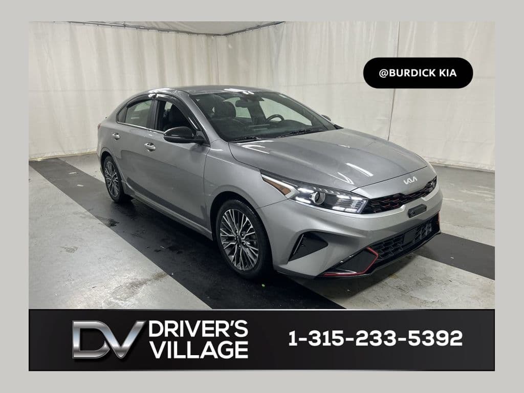 2024 Kia Forte GT-Line — photo 1 of 23