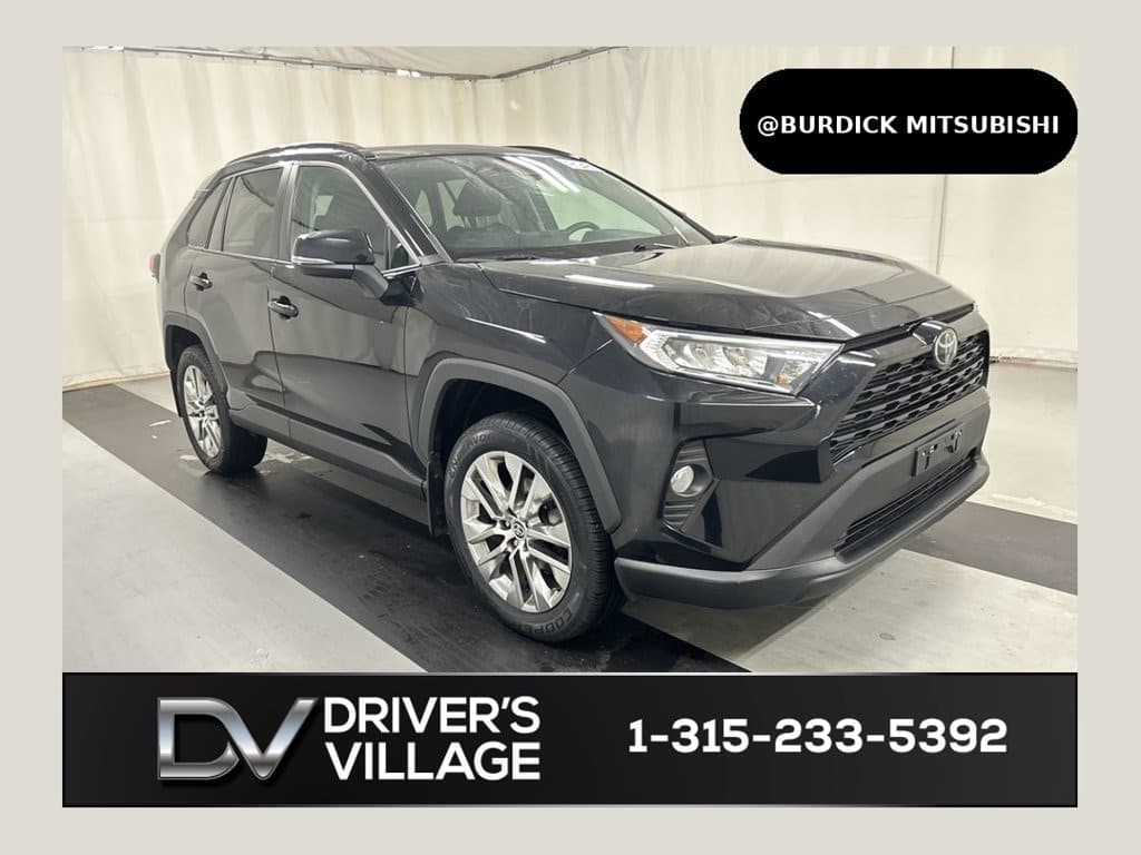 2021 Toyota RAV4 XLE Premium — photo 1 of 24