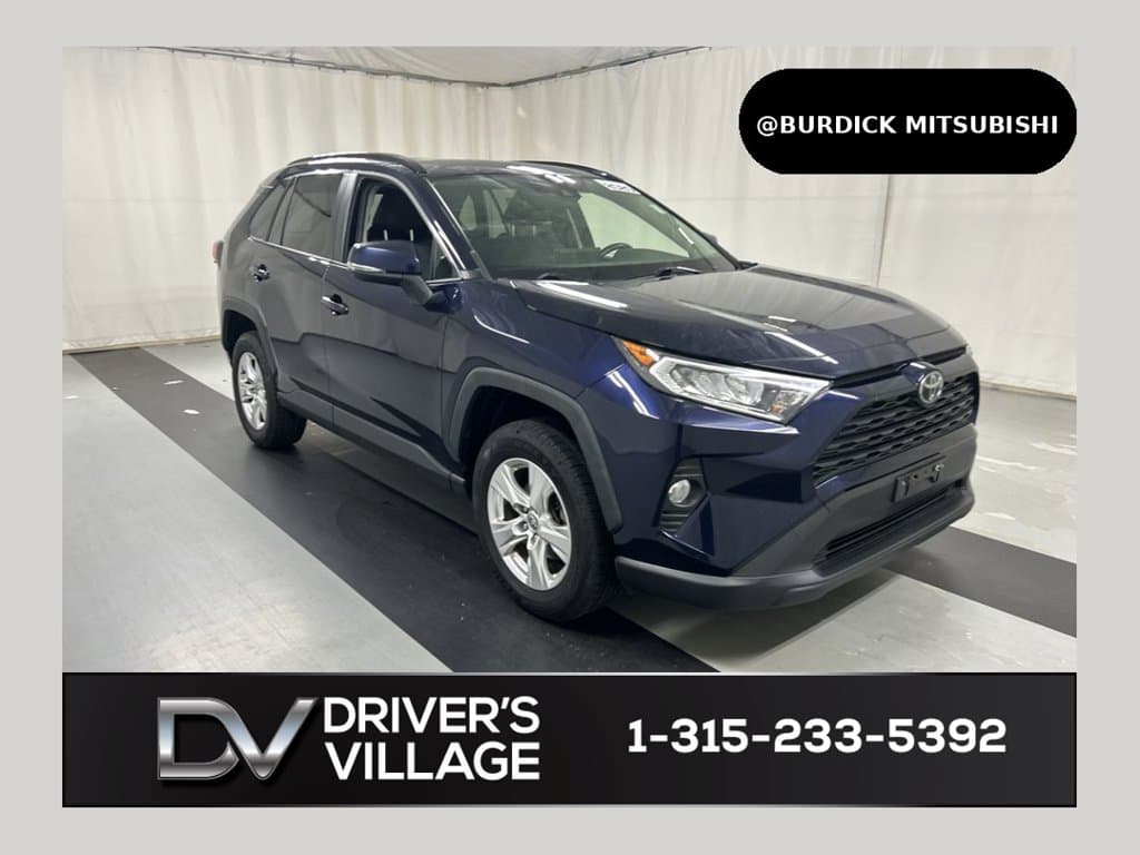 2020 Toyota RAV4 XLE — photo 1 of 24