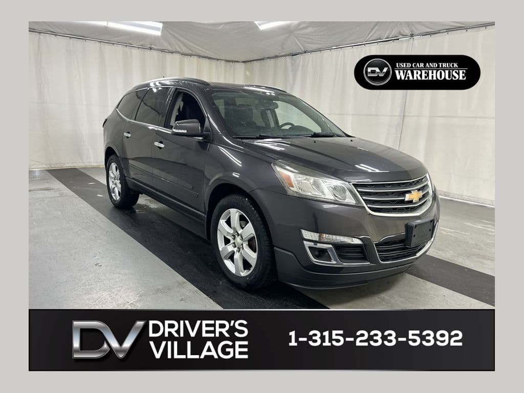 2016 Chevrolet Traverse LT — photo 1 of 24