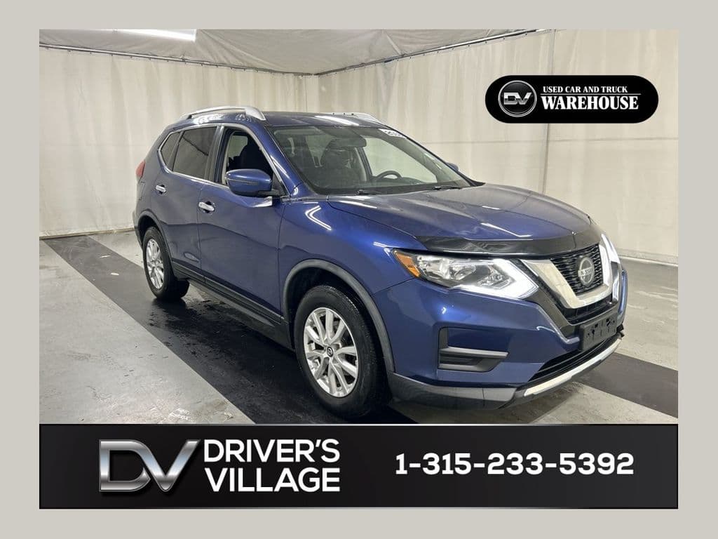 2018 Nissan Rogue SV — photo 1 of 23