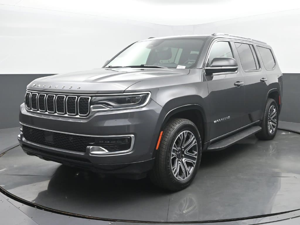 2025 Jeep Wagoneer Base — photo 1 of 69
