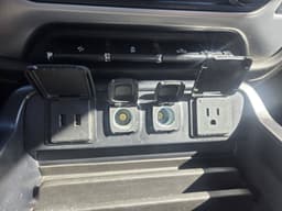 Extra Photo