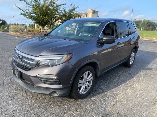 2018 Honda Pilot LX — photo 1 of 13
