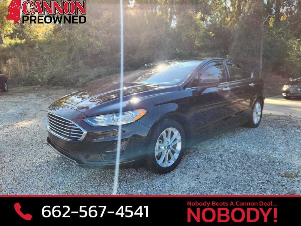 2019 Ford Fusion SE — photo 1 of 28