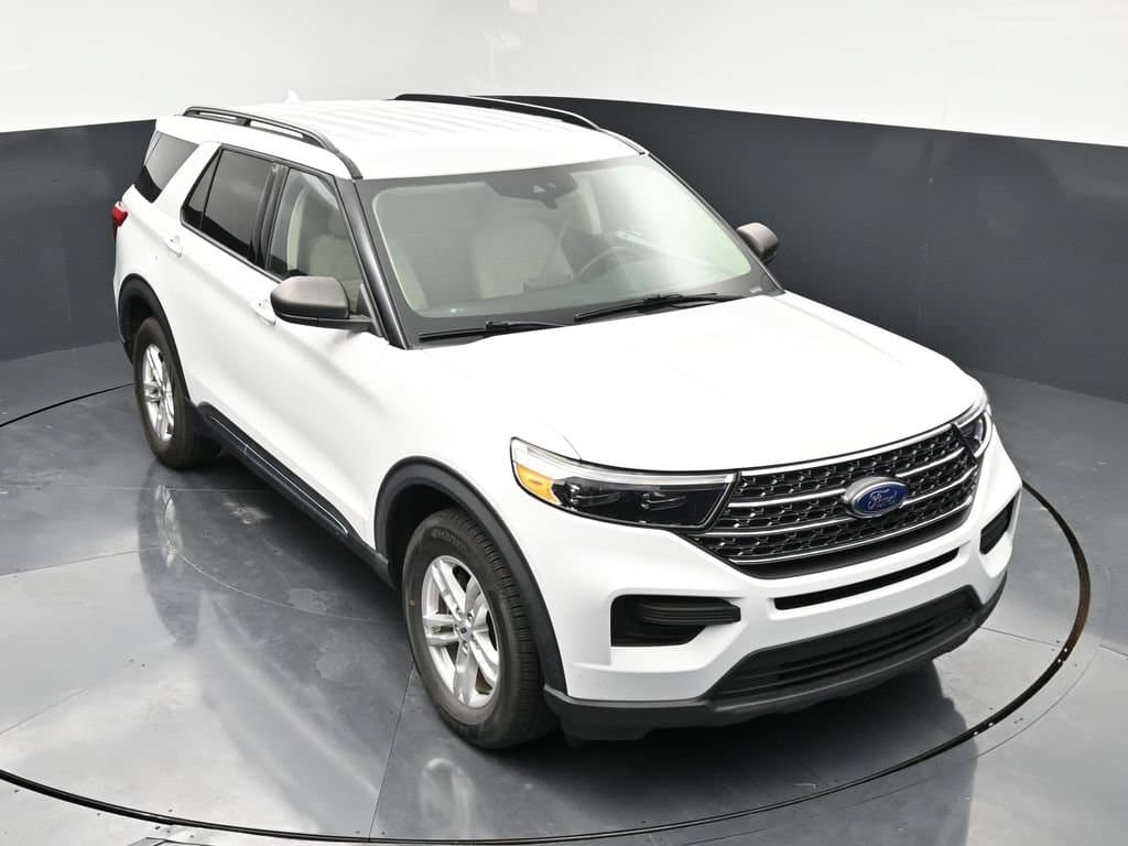 2020 Ford Explorer XLT — photo 1 of 41