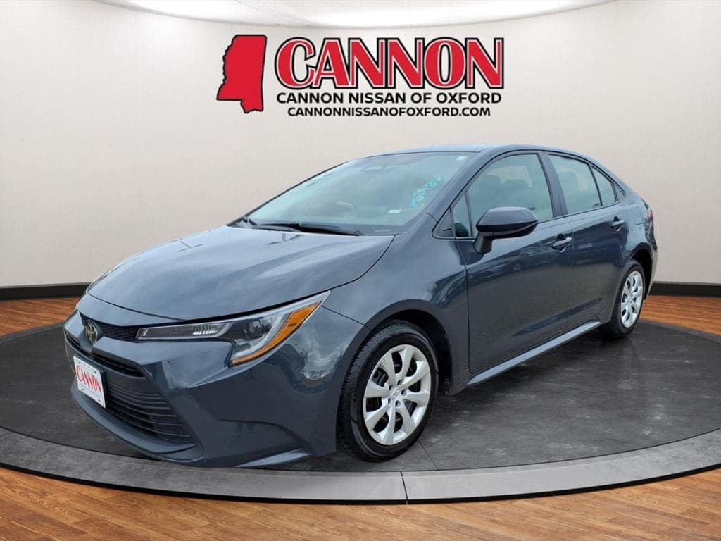 2024 Toyota Corolla LE — photo 1 of 26
