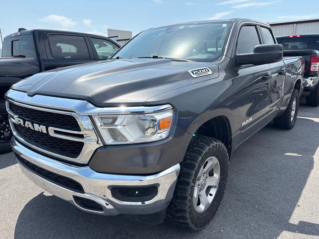 2019 RAM 1500 Tradesman — photo 1 of 3
