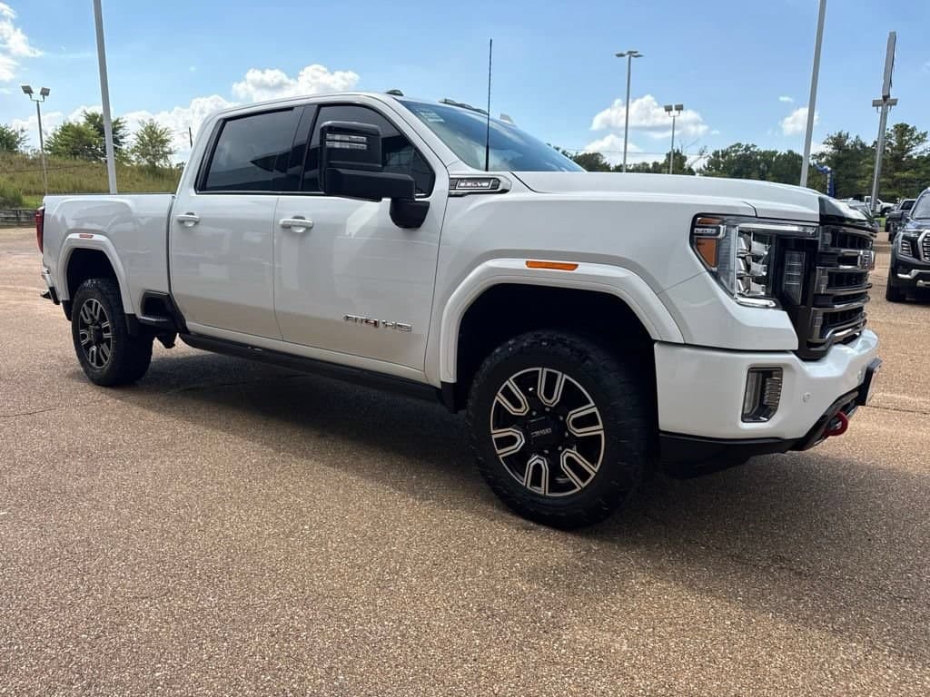 2022 GMC Sierra 2500HD AT4 — photo 1 of 64