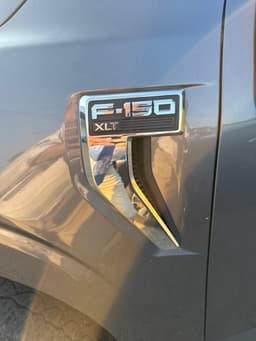 Extra Photo