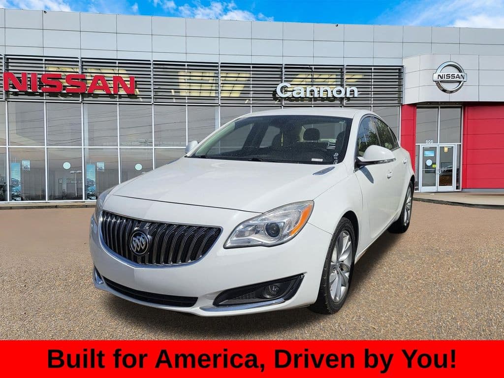 2015 Buick Regal Turbo — photo 1 of 16