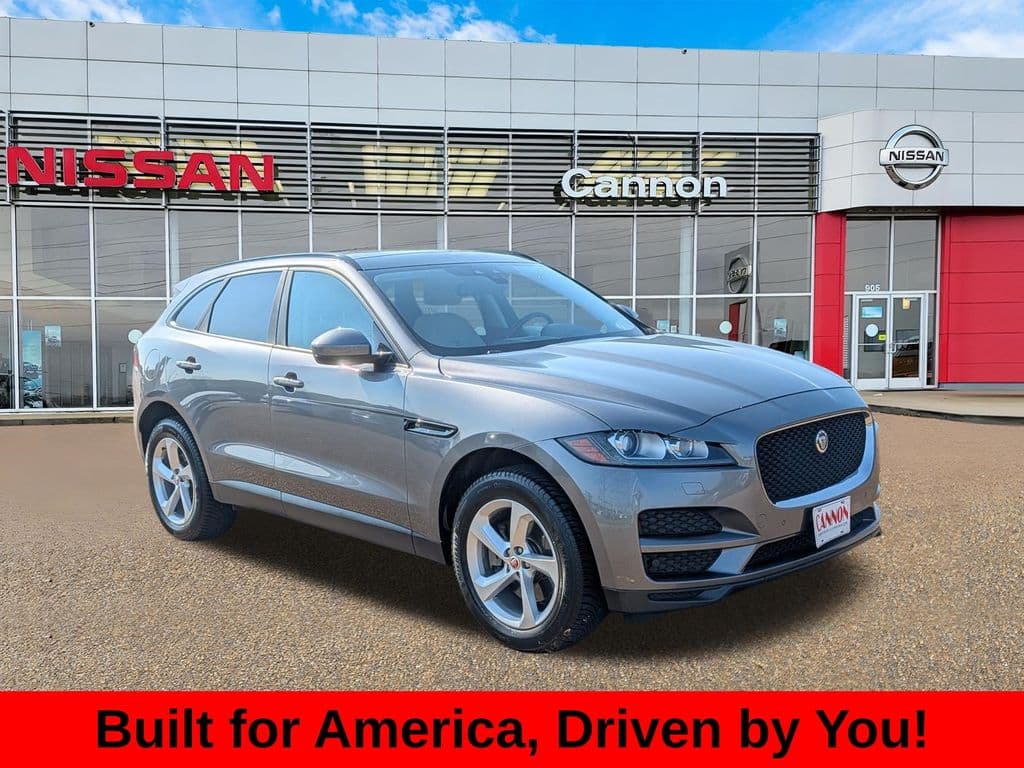 2017 Jaguar F-PACE 35t Premium — photo 1 of 27