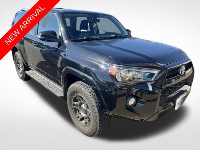 2019 Toyota 4Runner SR5 Premium — photo 1 of 11