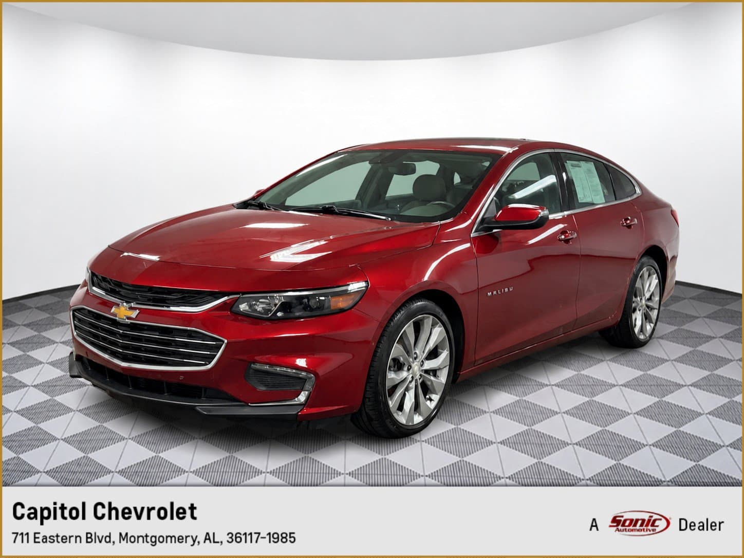 2018 Chevrolet Malibu Premier — photo 1 of 32
