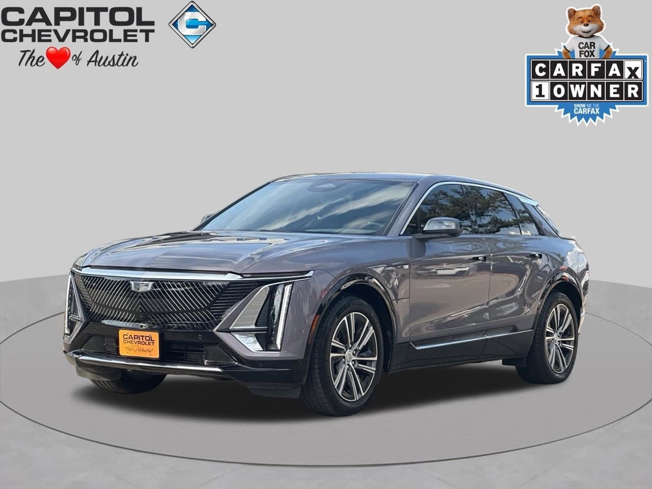 2024 Cadillac LYRIQ Luxury — photo 1 of 30