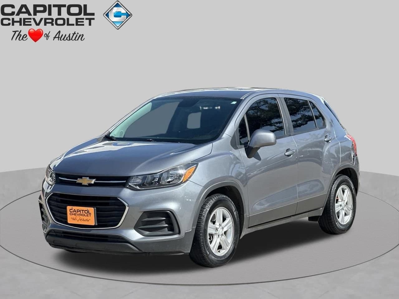 2020 Chevrolet Trax LS — photo 1 of 29