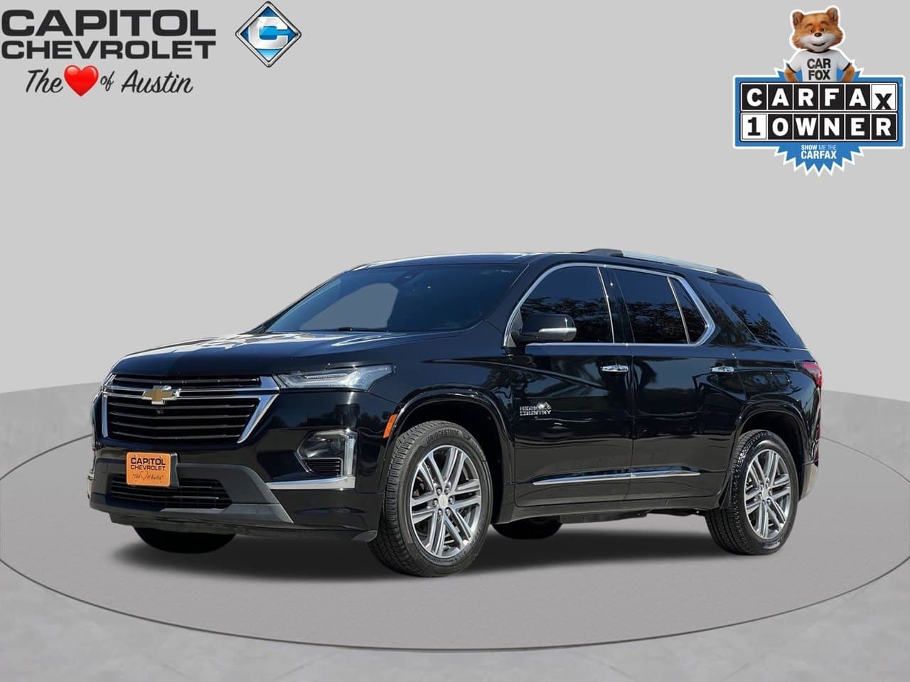 2022 Chevrolet Traverse High Country — photo 1 of 28