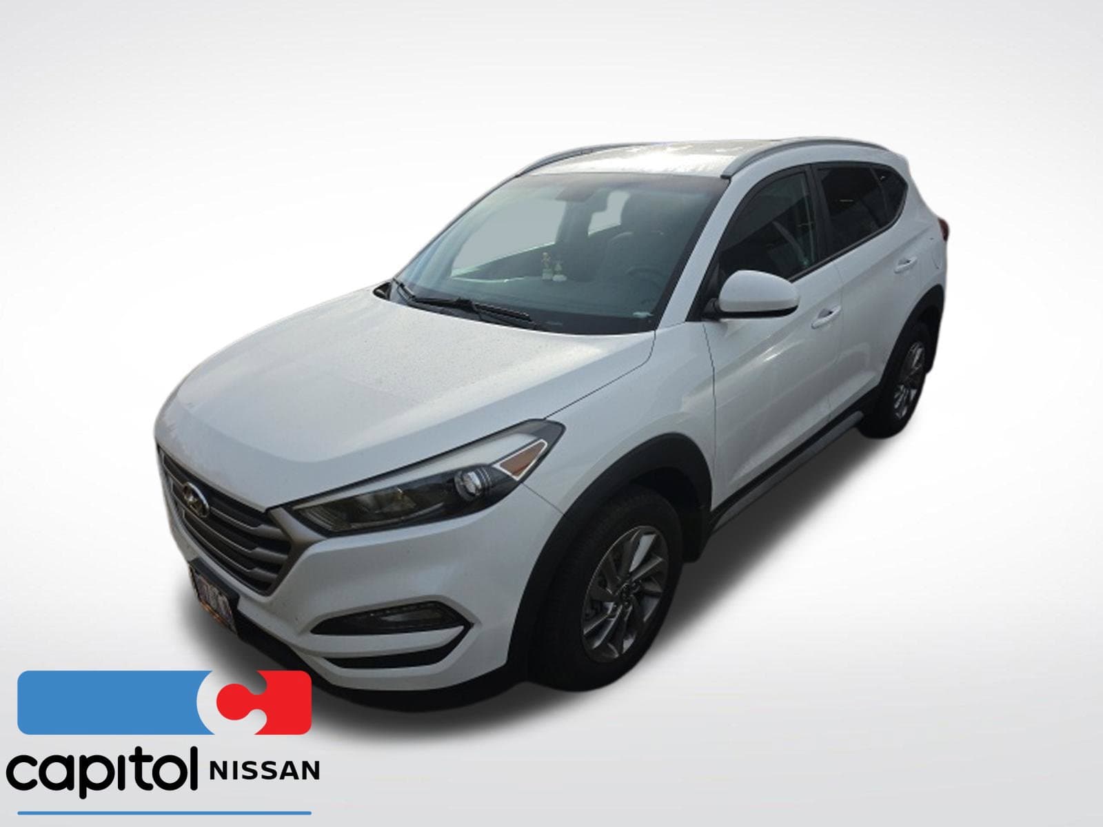 2017 Hyundai Tucson SE — photo 1 of 17
