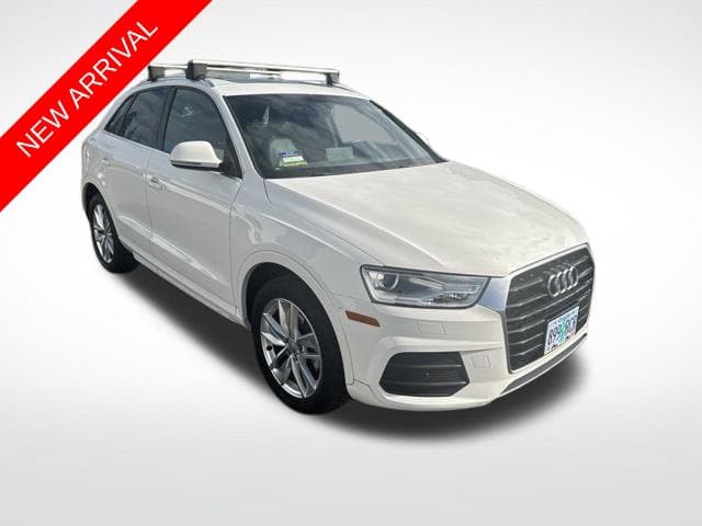 2016 Audi Q3 Base — photo 1 of 14