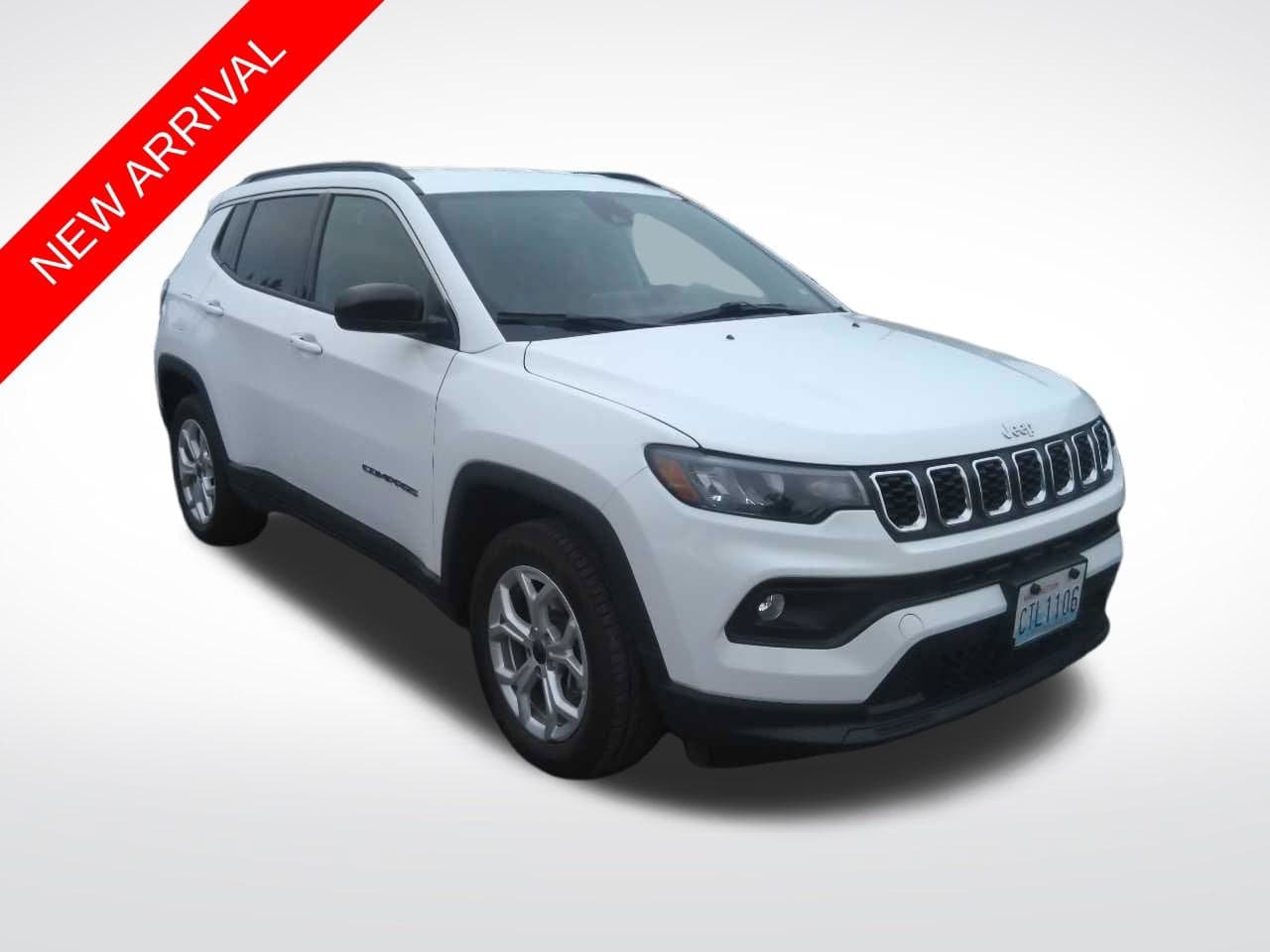 2025 Jeep Compass Latitude — photo 1 of 6