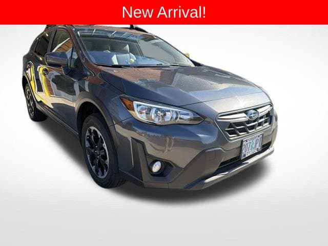 2023 Subaru Crosstrek Base — photo 1 of 11