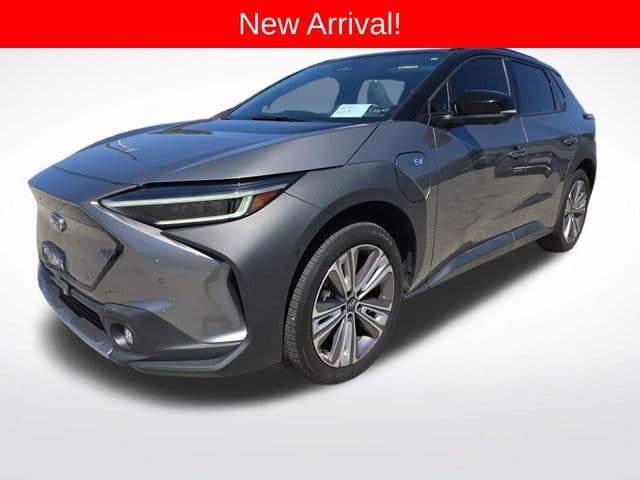 2023 Subaru Solterra Touring — photo 1 of 14