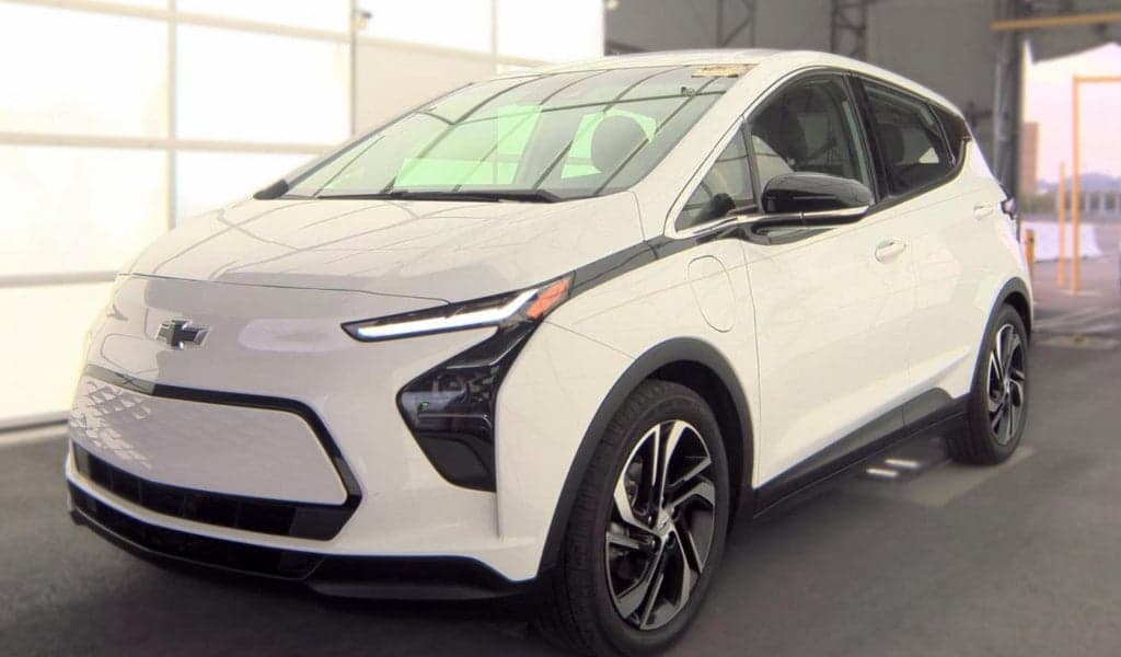 2023 Chevrolet Bolt EV 1LT — photo 1 of 3