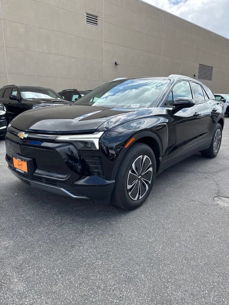 2024 Chevrolet Blazer EV eAWD LT — photo 1 of 27