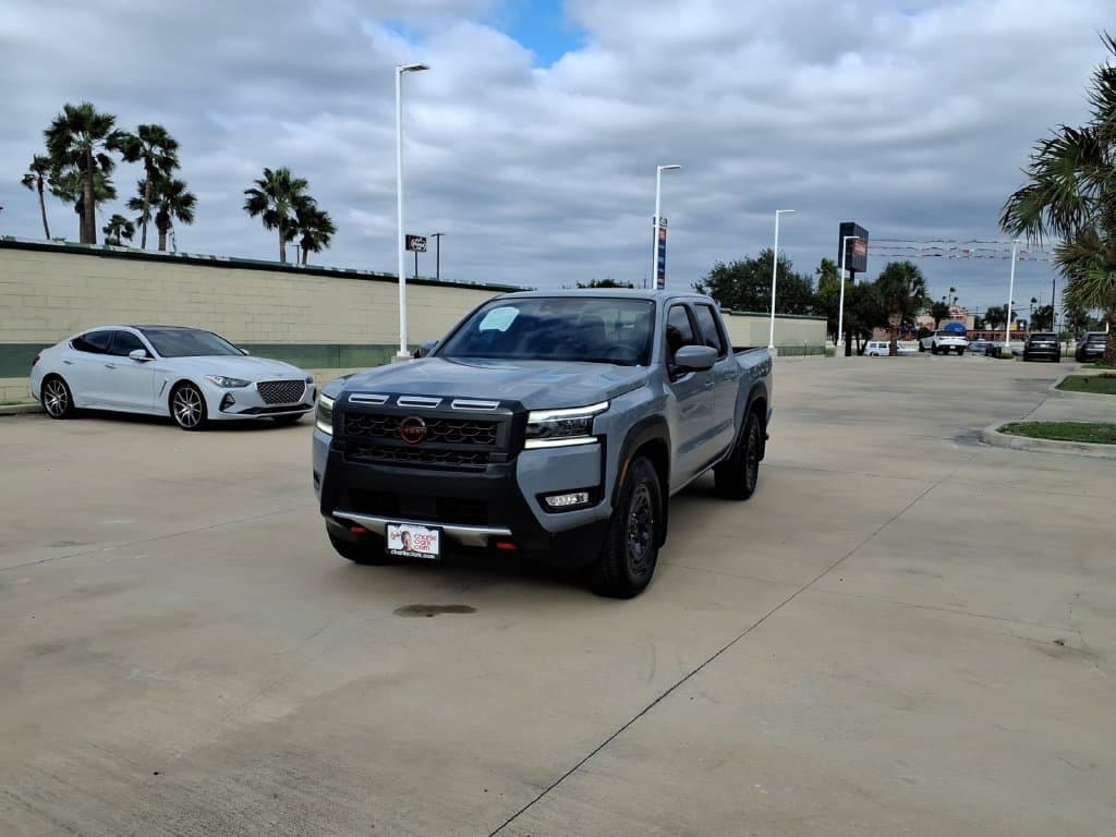 2025 Nissan Frontier PRO-X — photo 1 of 20