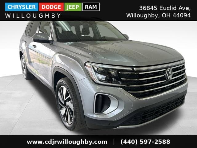 2025 Volkswagen Atlas 2.0T SE w/Technology — photo 1 of 32
