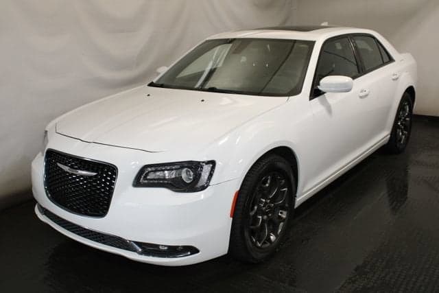 2016 Chrysler 300 300S — photo 1 of 43