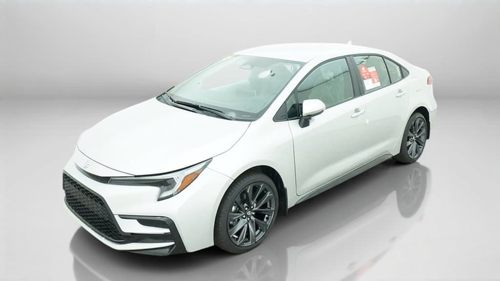 2027 Toyota Corolla SE — photo 1 of 33