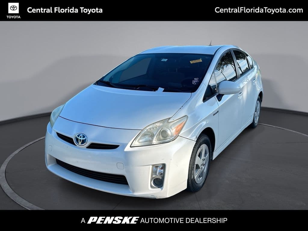 2011 Toyota Prius Base — photo 1 of 31