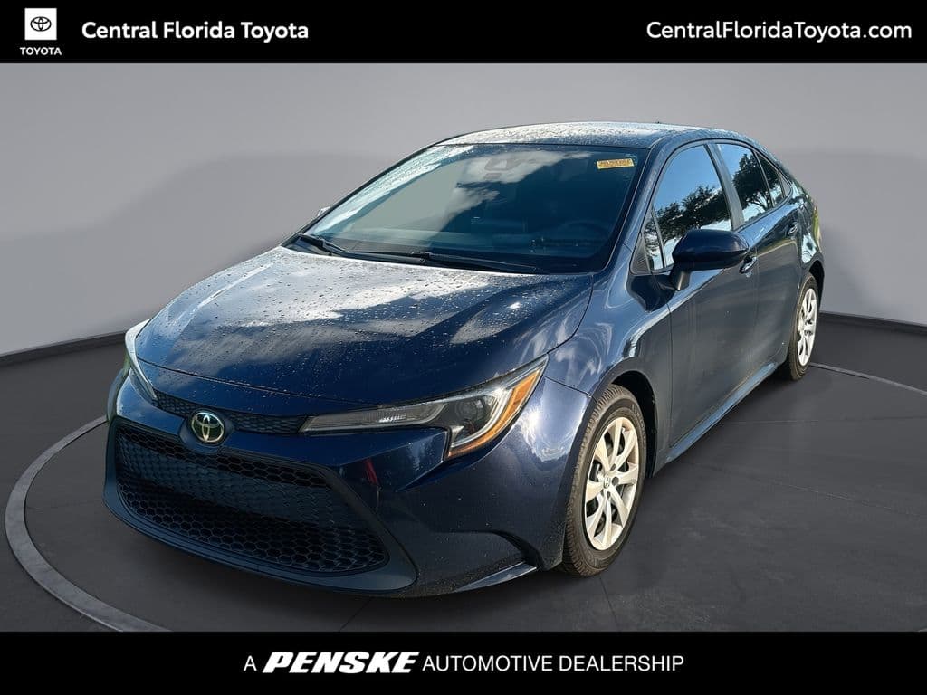 2022 Toyota Corolla LE — photo 1 of 31