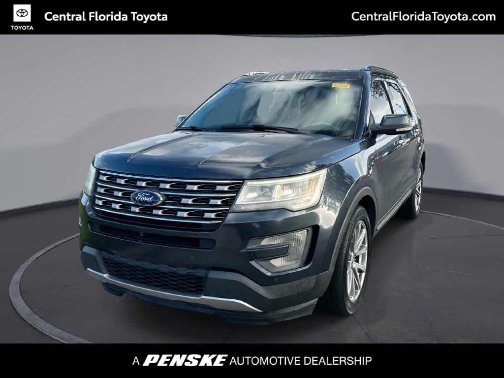 2017 Ford Explorer Limited — photo 1 of 31