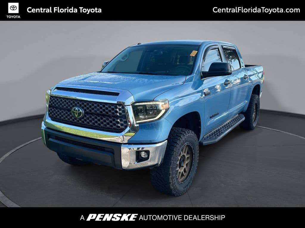 2019 Toyota Tundra 4WD SR5 — photo 1 of 33