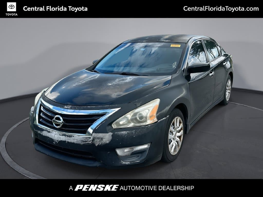 2014 Nissan Altima 2.5 — photo 1 of 29