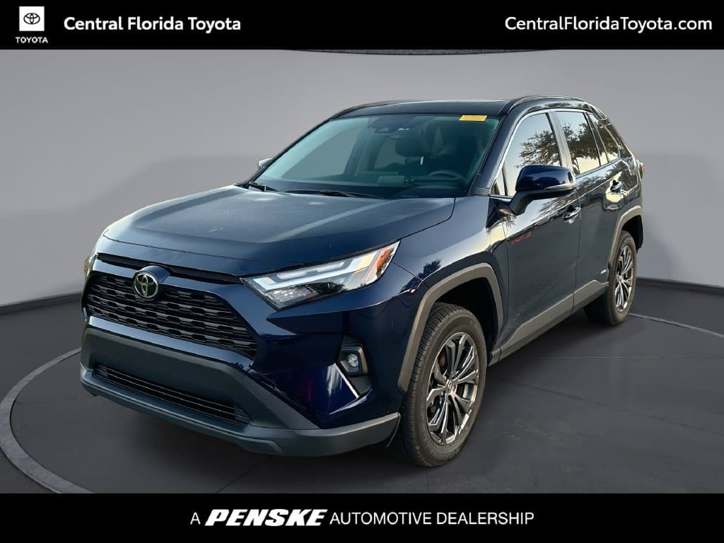 2025 Toyota RAV4 Hybrid XLE Premium — photo 1 of 37
